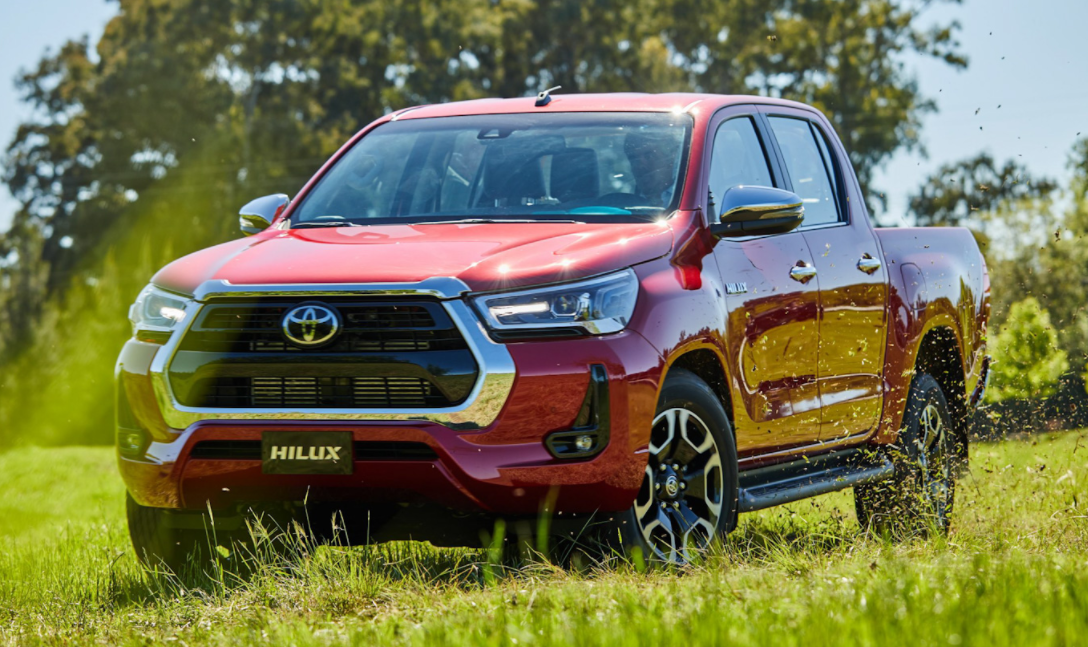 2023 Toyota Hilux Exterior