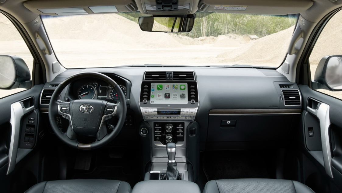 2023 Toyota Prado Interior