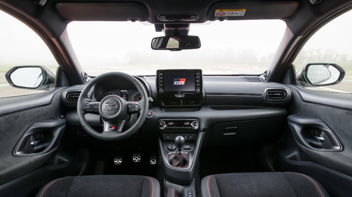 2022 Toyota Yaris Interior