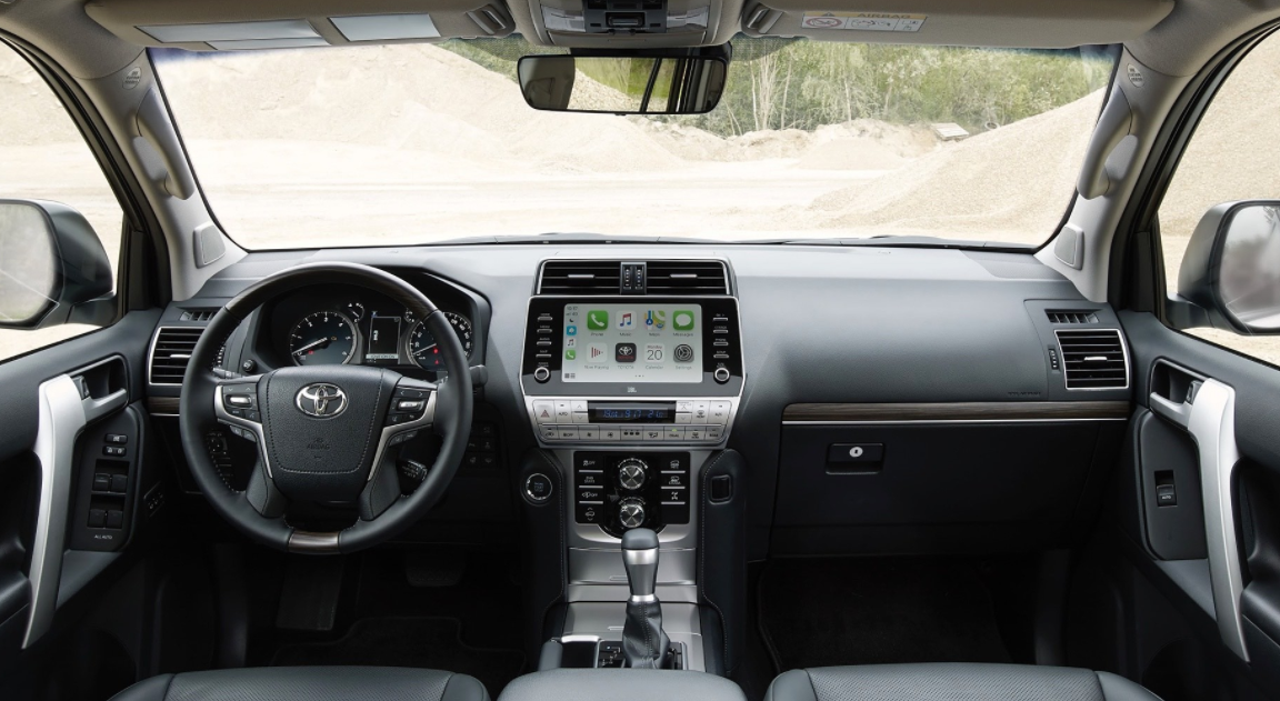 2023 Toyota Prado Interior