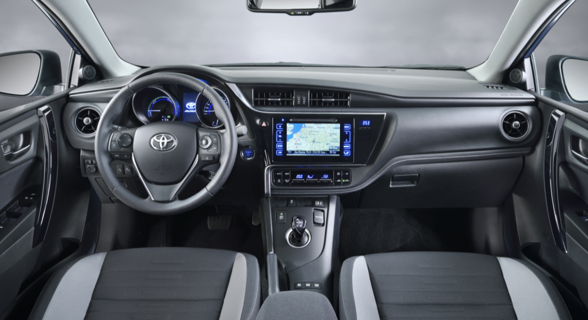 2023 Toyota Auris Interior