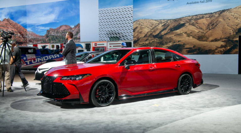 2023 Toyota Avalon Exterior