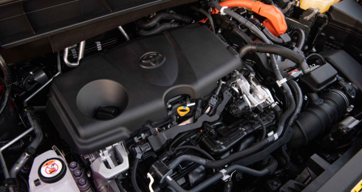 2023 Toyota Highlander Platinum Engine